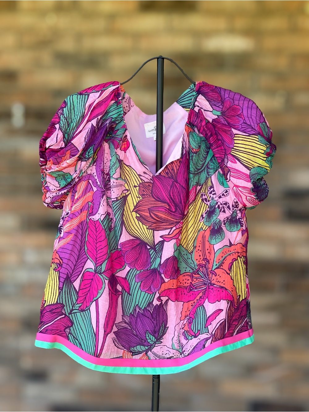 Umgee Medium Pink Multicolor Tropical Floral Puff Sleeve Blouse